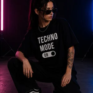 techno mode on oversized tshirt