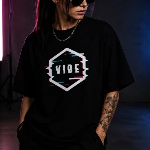VIBE Oversized Tee